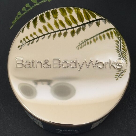 BBW Endless Weekend Bath & Body Works 3 Wick Candle - Picture 8 of 10